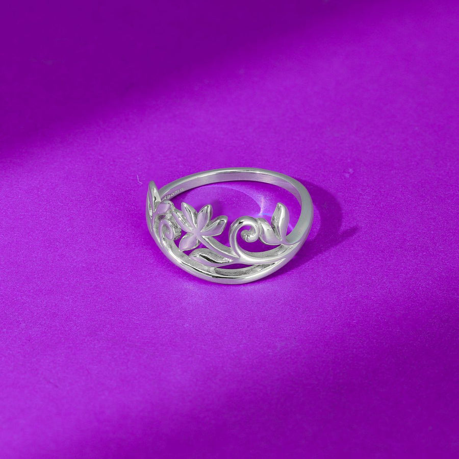 Boma Jewelry Blooming Vine Ring